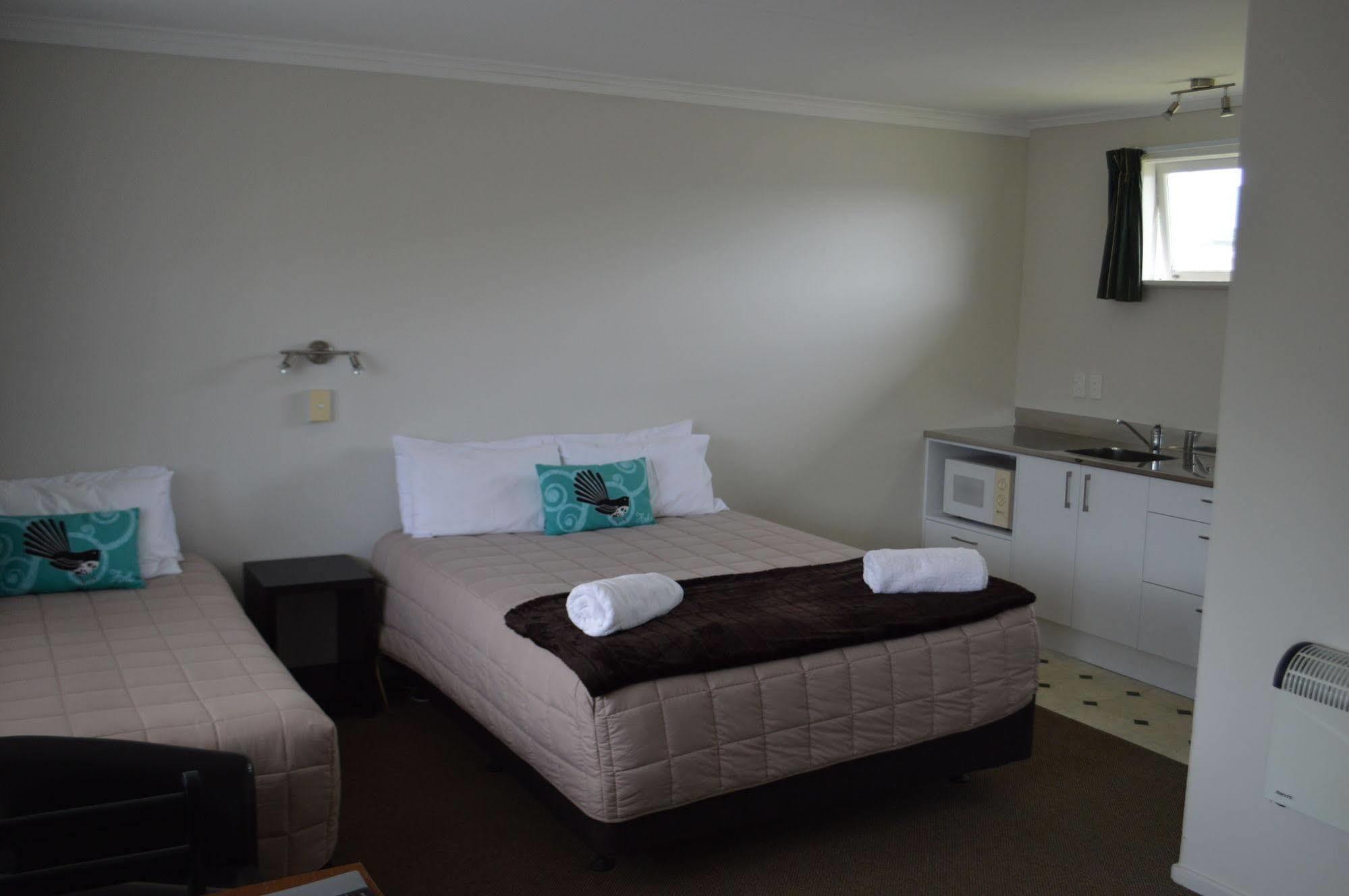 Palm Motel וויהי מראה חיצוני תמונה